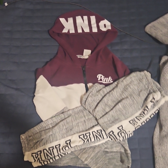 PINK Victoria's Secret Sweatsuit- Gray and Purple - Picture 1 of 5